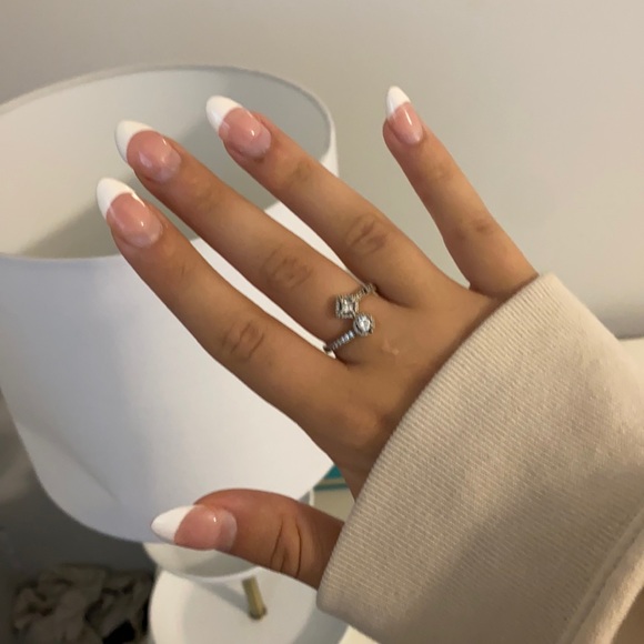 Pandora Ring - Picture 3 of 4